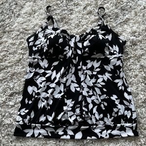 Lands' End Tankini Top ~ Size 16